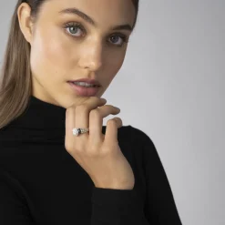 Diamonds<LAGOS Circle Ceramic Caviar Diamond Ring