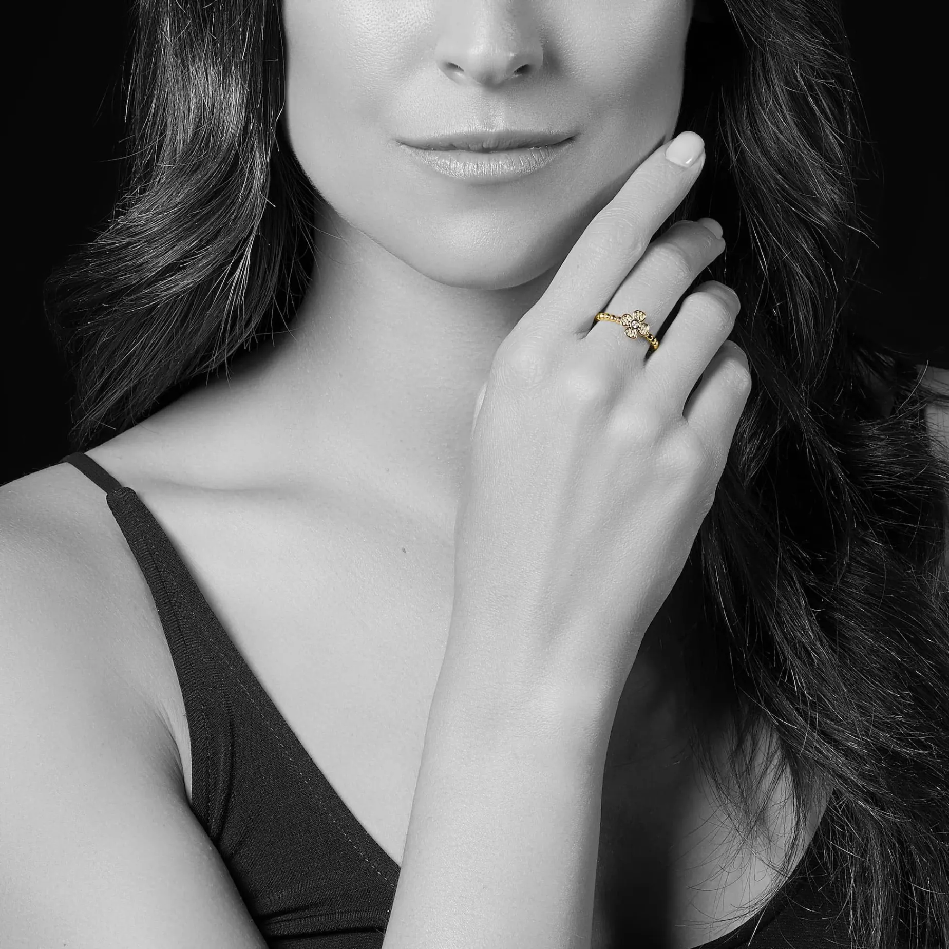 Diamonds<LAGOS 18K Gold Caviar Flower Diamond Ring