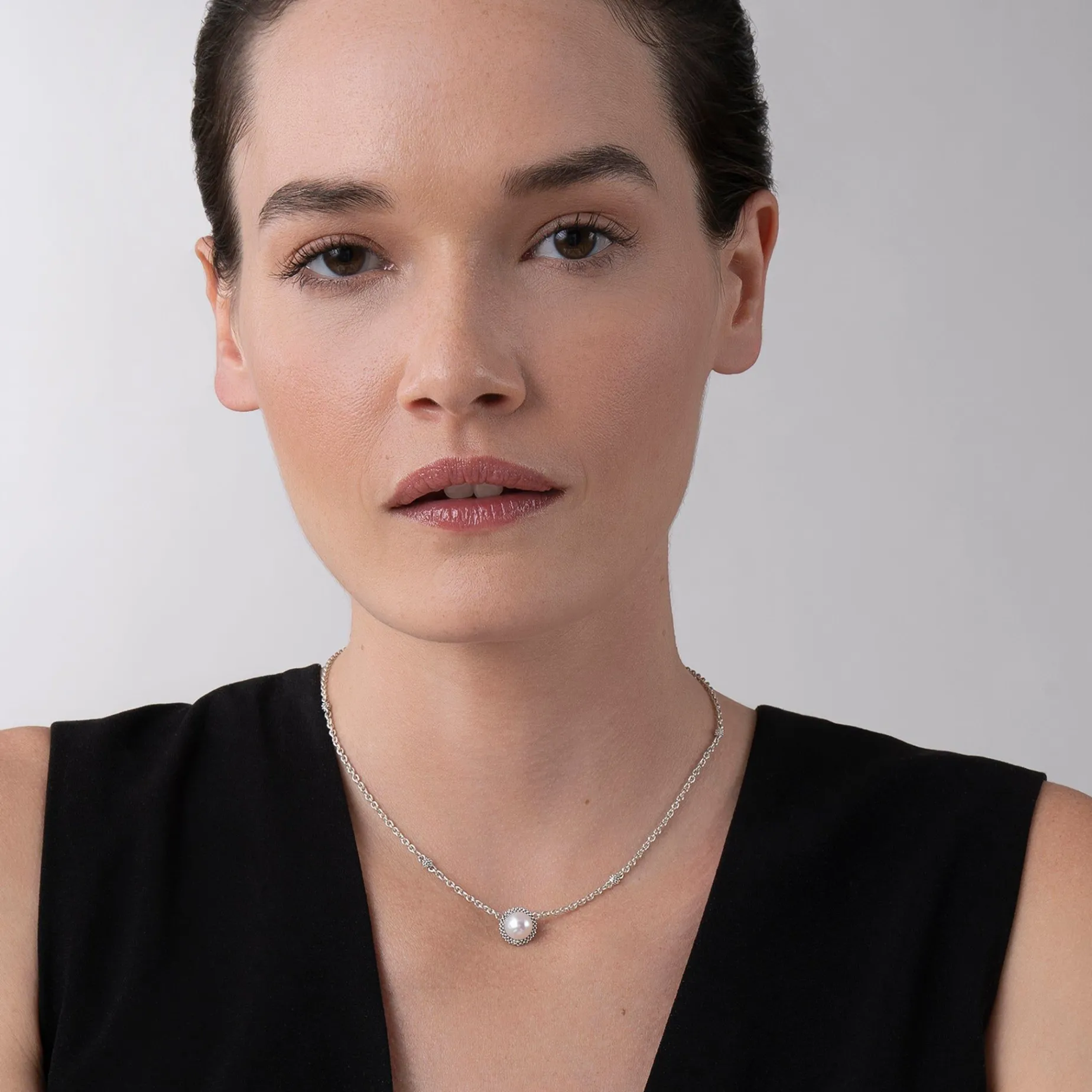 Caviar Necklaces<LAGOS Pearl Pendant Necklace