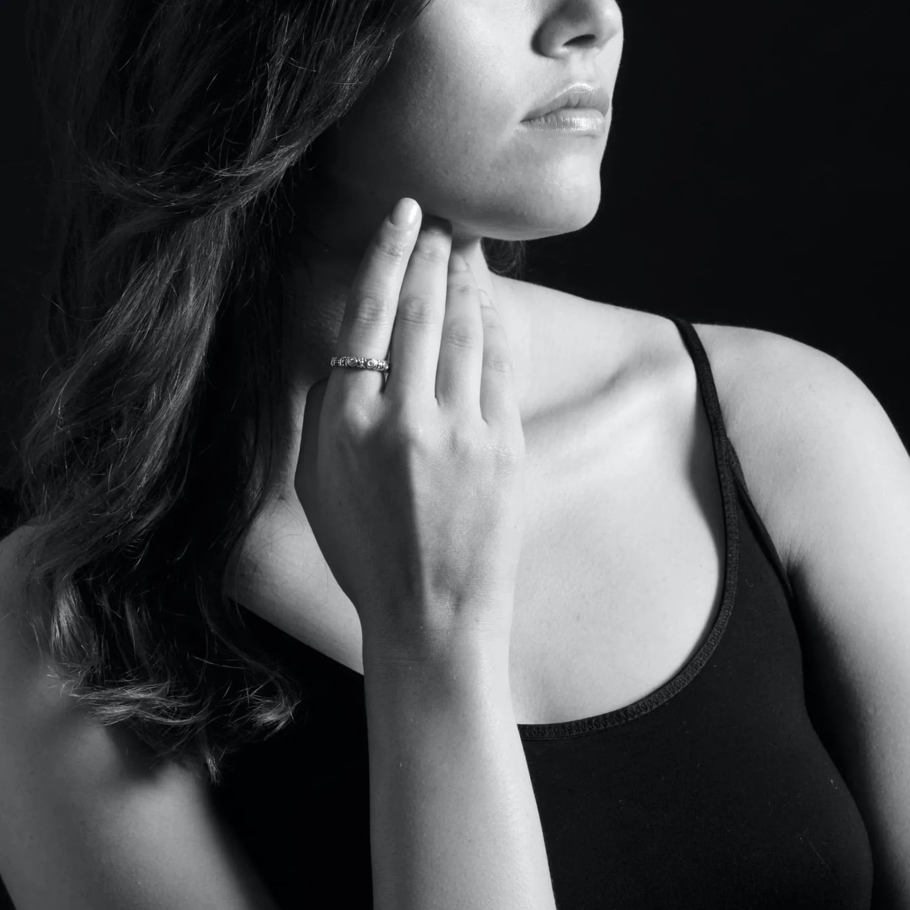 Caviar Rings<LAGOS Three Diamond Stacking Ring